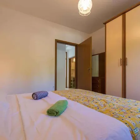 Two-bedroom In Xxiv * Crikvenica